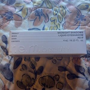 REM Beauty eyeshadow